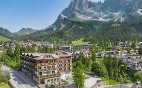 Hotel Colfosco